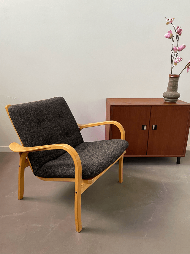 Fauteuil van Swedese Yngve Ekström