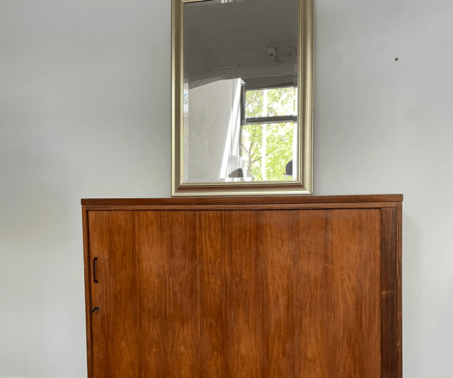 Vintage kast met roldeur 